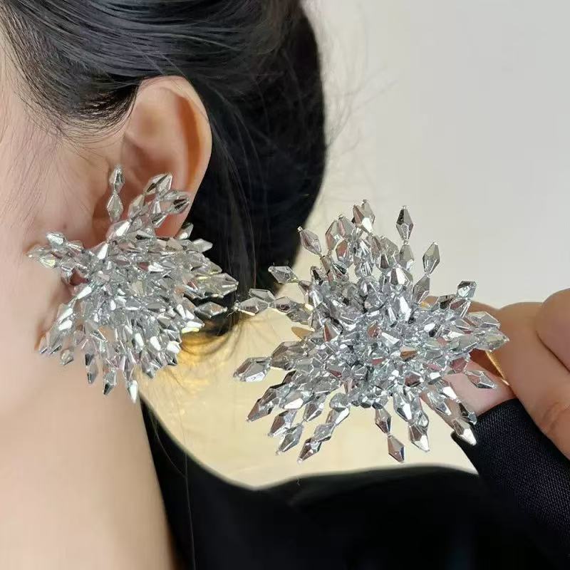 Anting Kembang Api Logam Amazo - Women Accessories In Amazon ulasan dan harga